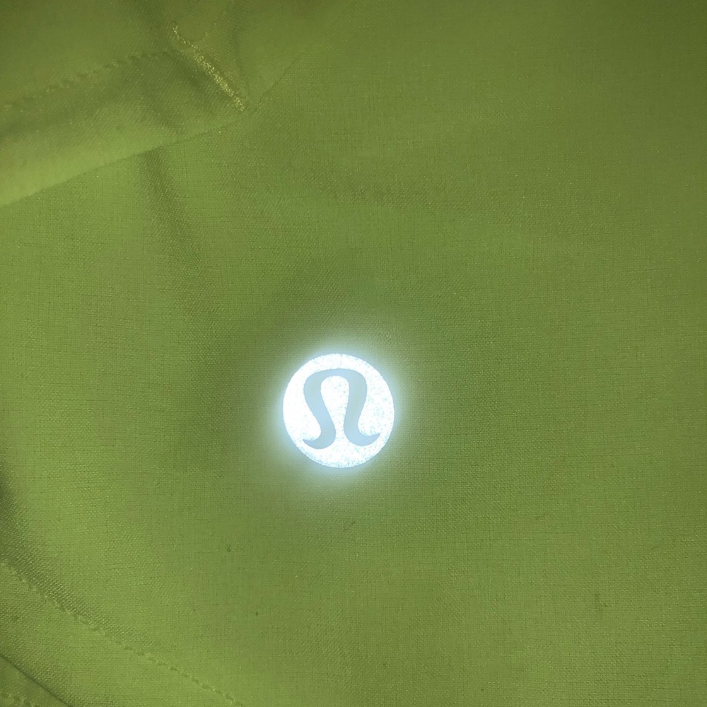 Lululemon Rare Highlight Yellow Speed Up Shorts 2.5” Gem